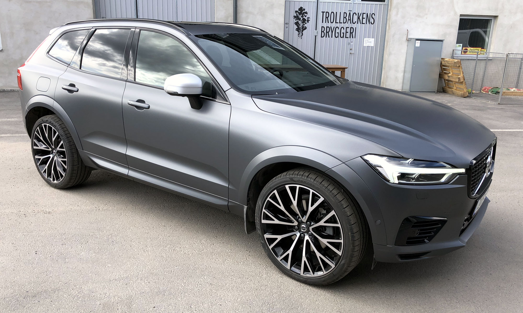 VOLVO XC60 T8 – bild 2