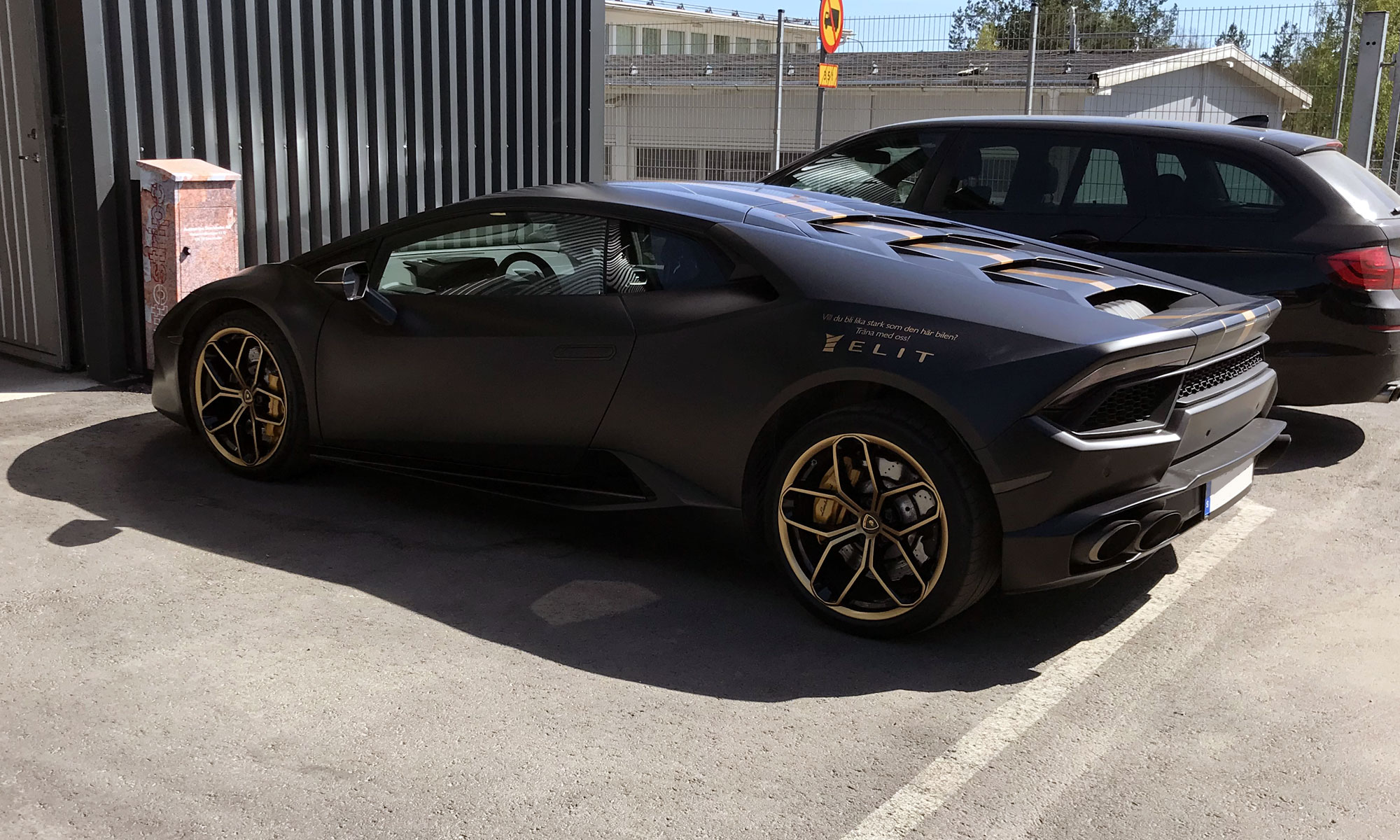 LAMBORGHINI HURACAN – utfört uppdrag
